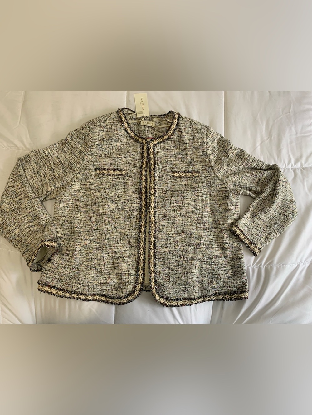 New Laura Tweed Jacket Size 18